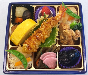 海老天重と筍ご飯九重弁当