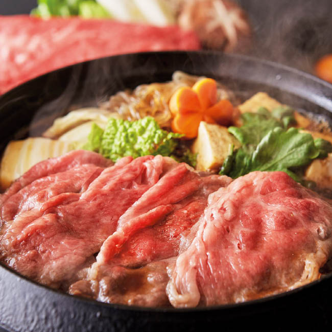 ごちそう三段重（おすすめ2品+牛すき焼き用）