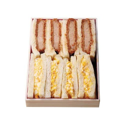 タマゴ＆ヒレかつサンド